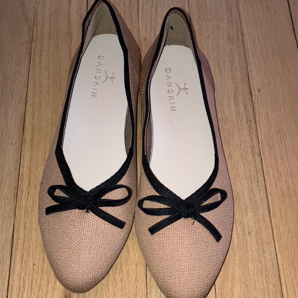 Danskin Women's Brown Ballet Flats with Black Trim & bow NEW 8 - Picture 4 of 5